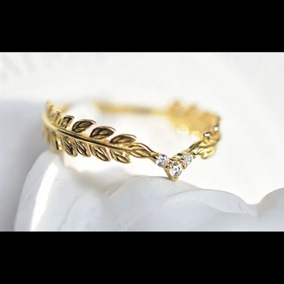 14k Gold plated CZ Ring -  Size 7 - Picture 8 of 16